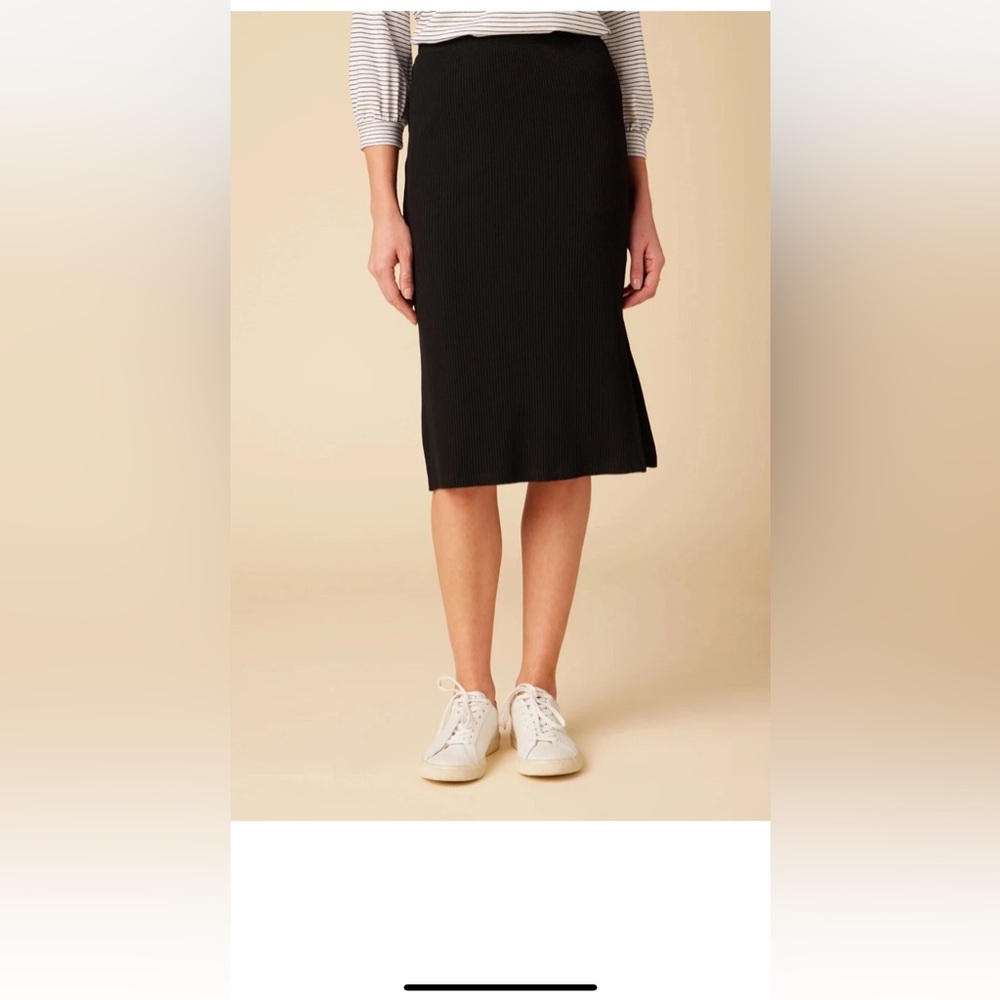 Amour Vert Ribbed Black Midi Skirt